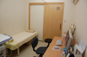 豊中市の内科、胃カメラの藤戸クリニック待合